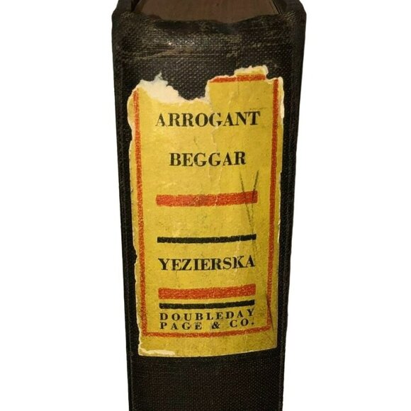 VTG ARROGANT BEGGAR 1ST ED 1927 ANZIA YESIERSKA DOUBLEDAY PAGE & CO GOOD COND - Picture 2 of 8